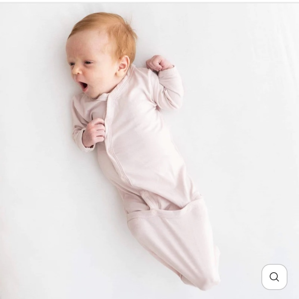 KYTE BABY Bundler + Knotted Cap in Blush